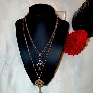 Necklace bundle three lovely pieces great for gift giving.